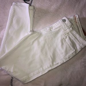 LEVI’S White Jeans